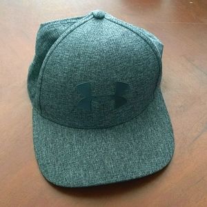 UnderArmour Vent Cool Switch hat